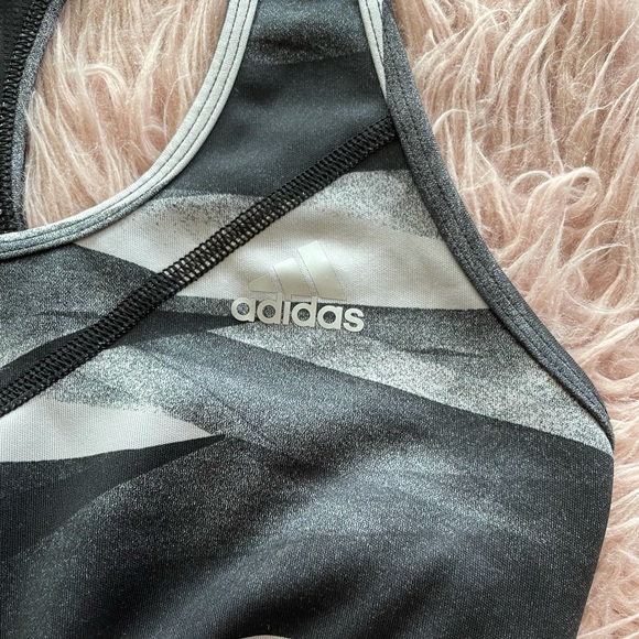 adidas sports bra - Picture 3 of 3